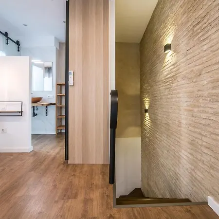 Rey De Flats - Duplex Museo Apartman